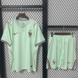 Conjunto completo para adultos francia segunda equipación con pantalón 2026