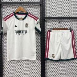 REAL MADRID Primera equipación 26-27 Conjunto Infantil